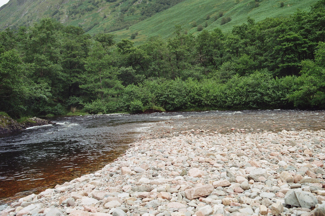 http://www.al-mi.de/media/schottland07/pictures/fluss8-1.jpg