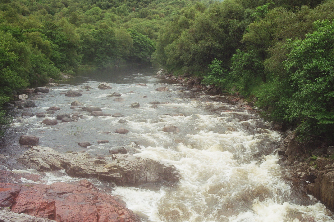 http://www.al-mi.de/media/schottland07/pictures/fluss8-3.jpg
